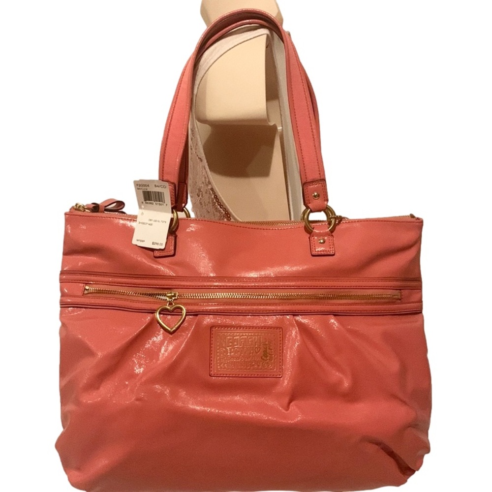 🌻 COACH F20004 🌻 CORAL DAISY LIQUID GLOSS LEATHER TOTE MSRP $298